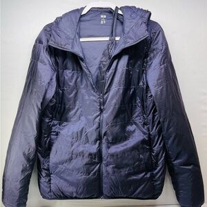 Uniqlo Men's Navy Puffer Jacket